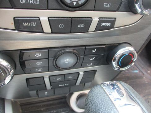 Used 2010 Ford Fusion SE FWD image 29