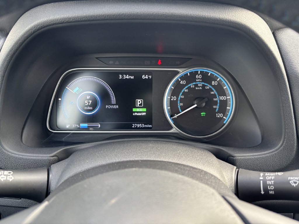 Used 2019 Nissan Leaf SV FWD image 17