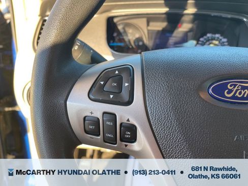 Used 2013 Ford Taurus SE image 20