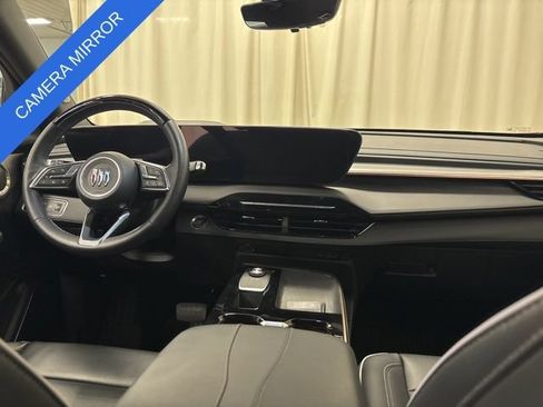 Used 2025 Buick Enclave Avenir w/ Super Cruise Package AWD/4WD image 23