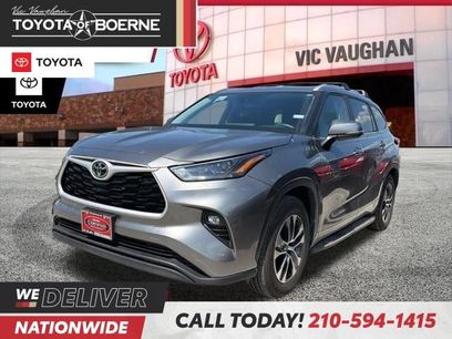 Certified 2025 Toyota Highlander XLE