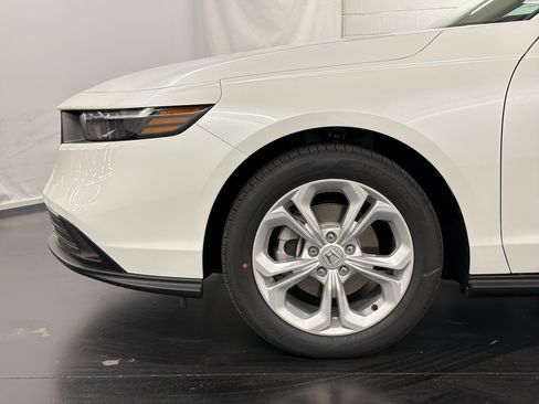New 2026 Honda Accord LX image 11