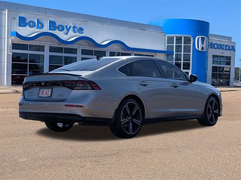 Certified 2024 Honda Accord Sport image 5