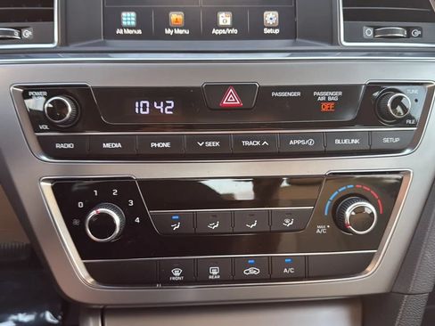 Used 2016 Hyundai Sonata SE FWD image 35