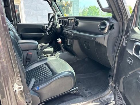 Used 2022 Jeep Wrangler Unlimited Sport AWD/4WD image 8