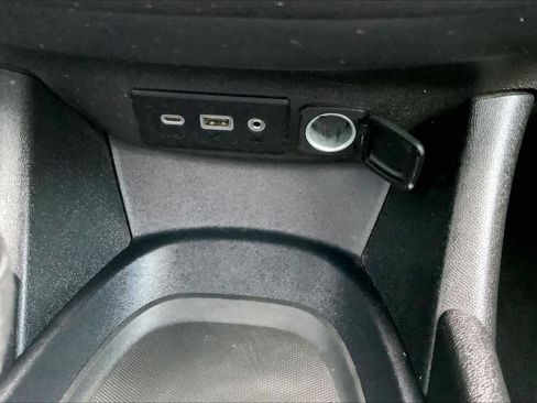 Used 2022 Chevrolet Malibu LS image 33