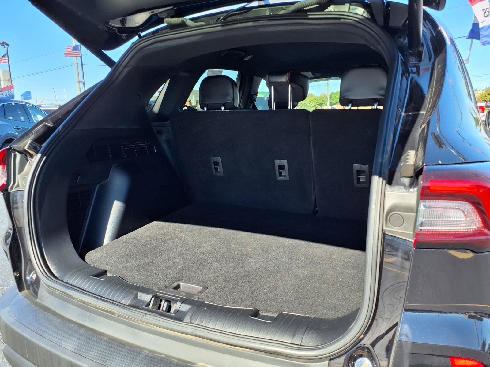 Used 2025 Ford Escape ST-Line Select AWD/4WD image 20