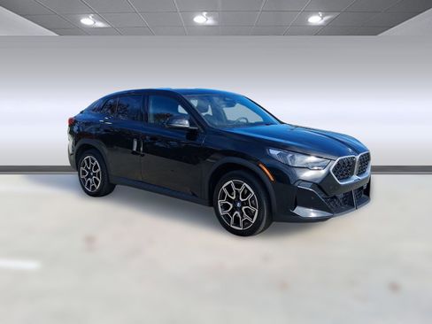 Used 2025 BMW X2 xDrive28i image 7