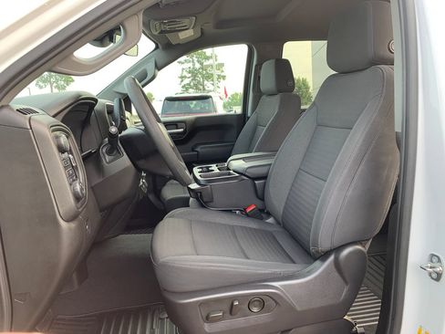 Used 2024 Chevrolet Silverado 1500 Custom AWD/4WD image 21