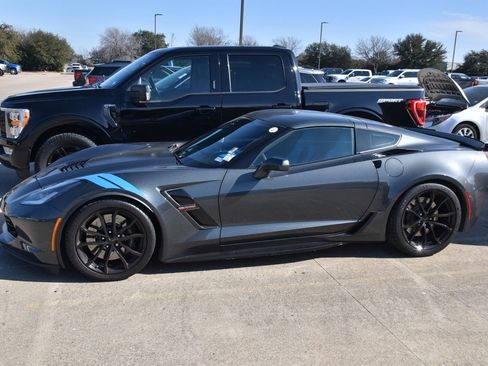 Used 2017 Chevrolet Corvette Grand Sport image 8