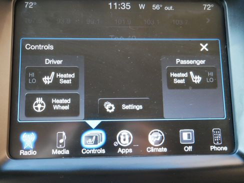 Used 2018 Jeep Cherokee Trailhawk w/ Cold Weather Group image 20