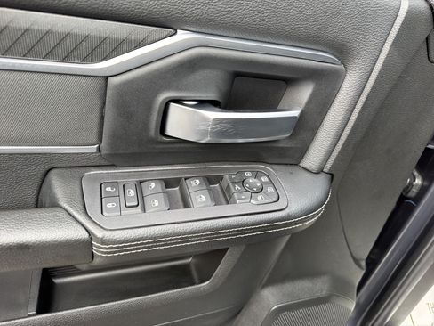 Used 2026 RAM 2500 Big Horn AWD/4WD image 15