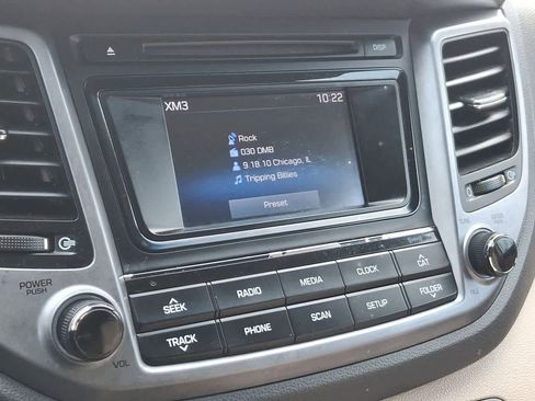 Used 2017 Hyundai Tucson SE image 20