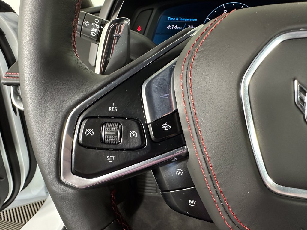 Used 2025 Chevrolet Corvette Stingray Premium Cpe w/ Z51 Performance Package RWD image 14