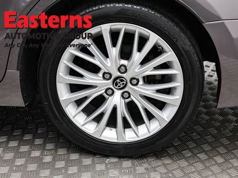 Used 2018 Toyota Camry XLE w/ Driver Assist Package FWD image 33