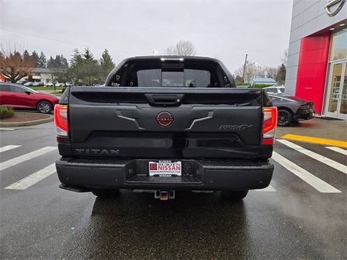 Used 2023 Nissan Titan PRO-4X w/ Pro-4x Utility Package image 8
