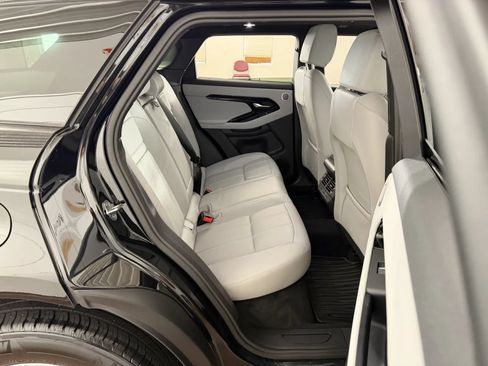 Used 2026 Land Rover Range Rover Evoque S AWD/4WD image 39