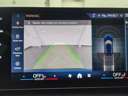 Used 2025 BMW X1 xDrive28i image 15