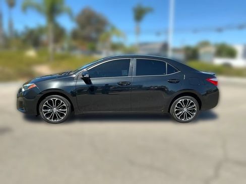 Used 2014 Toyota Corolla S w/ Driver Convenience Package FWD image 2