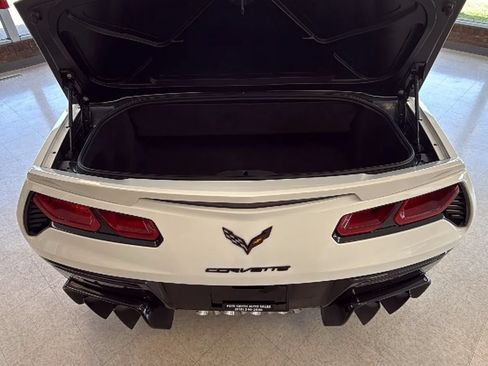 Used 2019 Chevrolet Corvette Stingray Convertible Z51 2LT RWD image 37