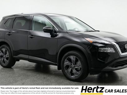 Used 2025 Nissan Rogue SV