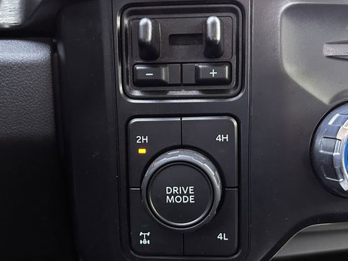 Used 2023 Ford F250 Lariat w/ Lariat Ultimate Package AWD/4WD image 20