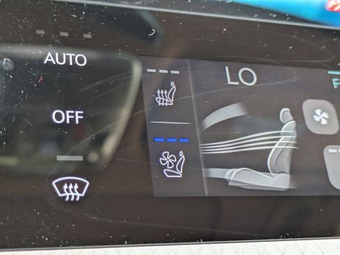 Certified 2026 Genesis GV80 2.5T Advanced image 29