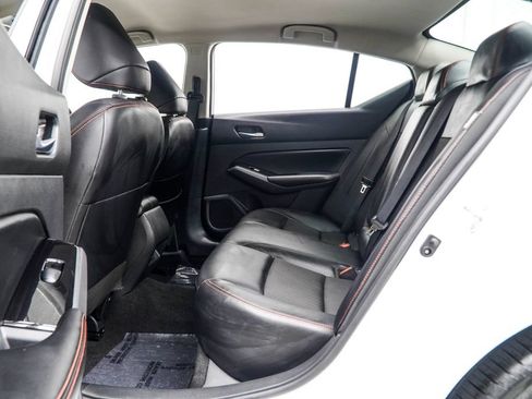 Used 2024 Nissan Altima 2.5 SR FWD image 18