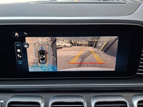 Used 2025 Mercedes-Benz GLE 450e 4MATIC image 24