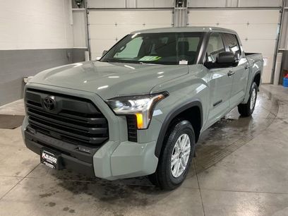New 2026 Toyota Tundra SR5