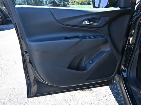 Used 2022 Chevrolet Equinox LT image 15