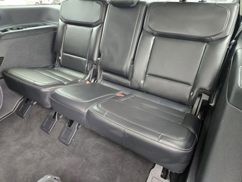 Used 2025 Ford Expedition Platinum AWD/4WD image 33