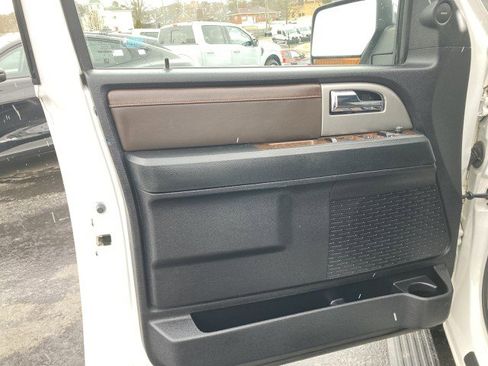 Used 2017 Ford Expedition King Ranch image 13