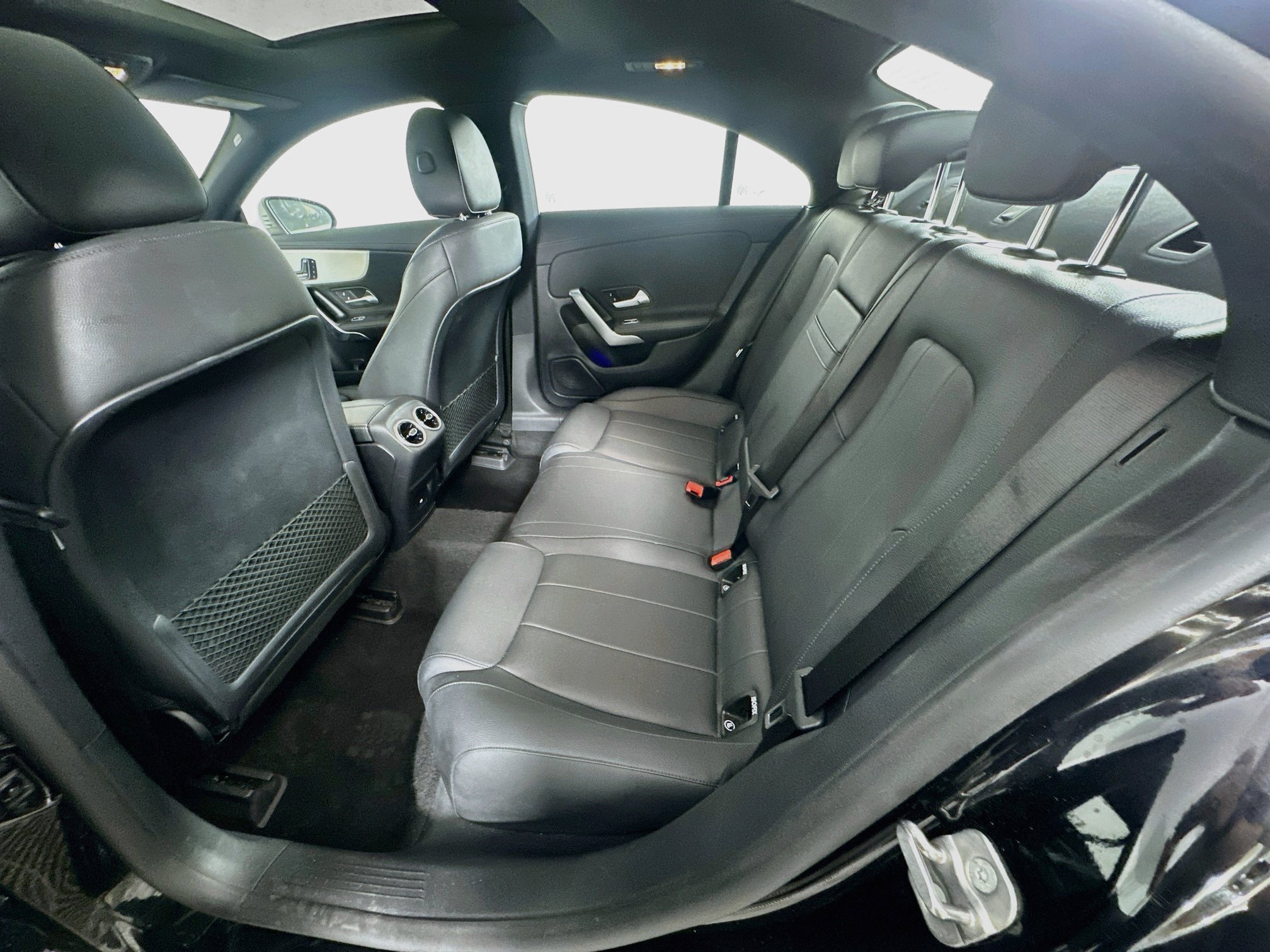 Used 2025 Mercedes-Benz CLA 250 image 30