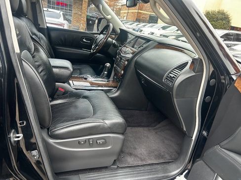 Used 2011 INFINITI QX56 Base 4x2 4dr SUV w/ Deluxe Touring Pkg image 17