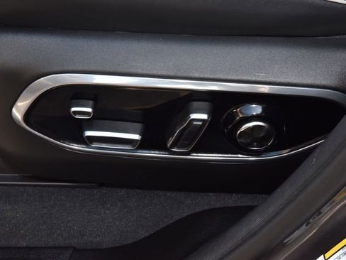 Used 2023 Jeep Grand Cherokee L Summit AWD/4WD image 37