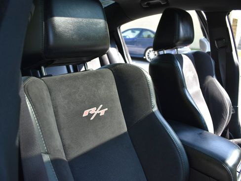 Used 2015 Dodge Charger R/T RWD image 24