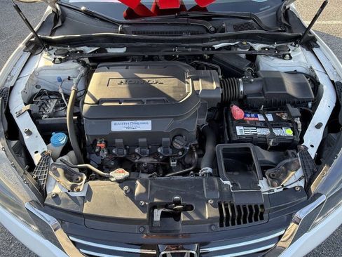 Used 2015 Honda Accord EX-L image 35