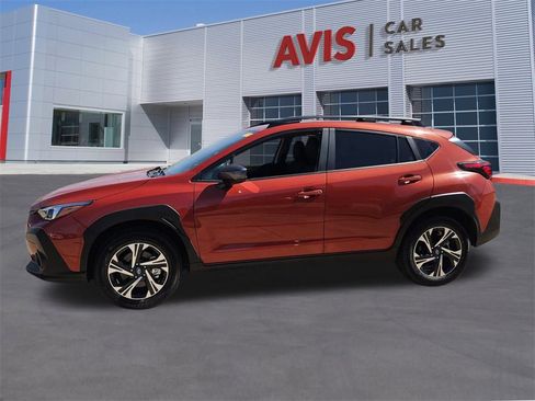 Used 2024 Subaru Crosstrek 2.0i Premium image 2