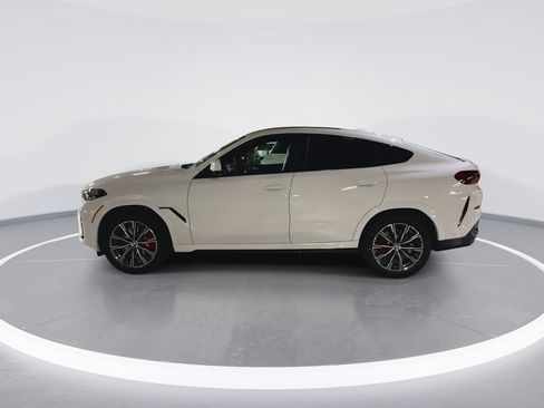 New 2026 BMW X6 xDrive40i w/ Climate Comfort Package image 5