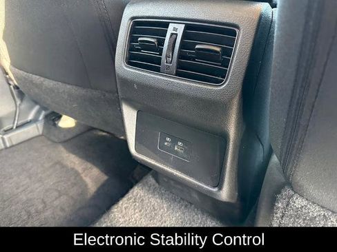 Certified 2023 Nissan Rogue SV image 14