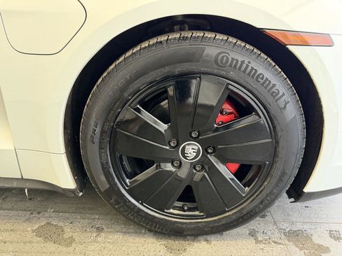 Certified 2021 Porsche Taycan 4S image 13