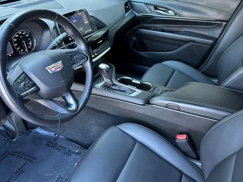 Used 2024 Cadillac CT4 Luxury RWD image 11