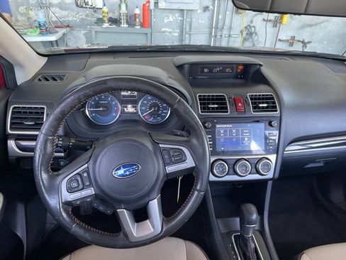 Used 2017 Subaru Crosstrek 2.0i Limited AWD/4WD image 10