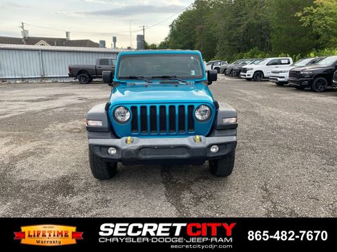 Used 2019 Jeep Wrangler Unlimited Sport S AWD/4WD image 2