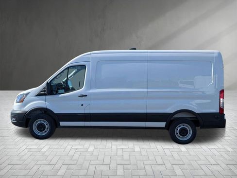 New 2026 Ford Transit 250 148 Medium Roof w/ Load Area Protection Package RWD image 9