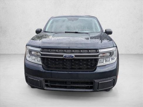 Used 2022 Ford Maverick XLT FWD image 2