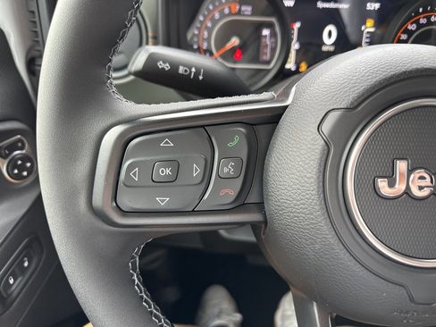 New 2026 Jeep Gladiator Mojave image 65