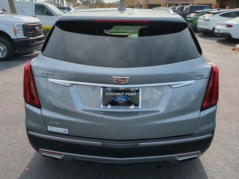 Used 2024 Cadillac XT5 Premium Luxury image 5