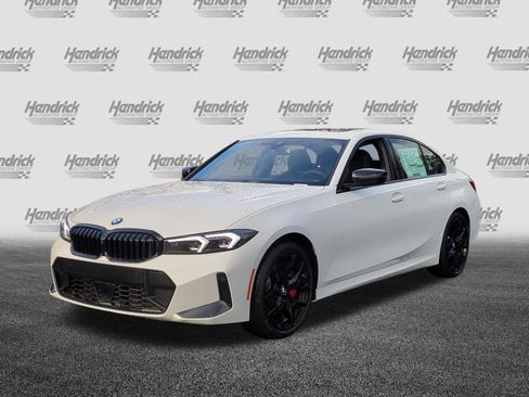 Certified 2026 BMW 330i Sedan RWD image 5